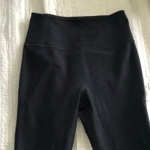 Outdoor Voices Hi-Rise 7/8 Warmup Legging Char Sm